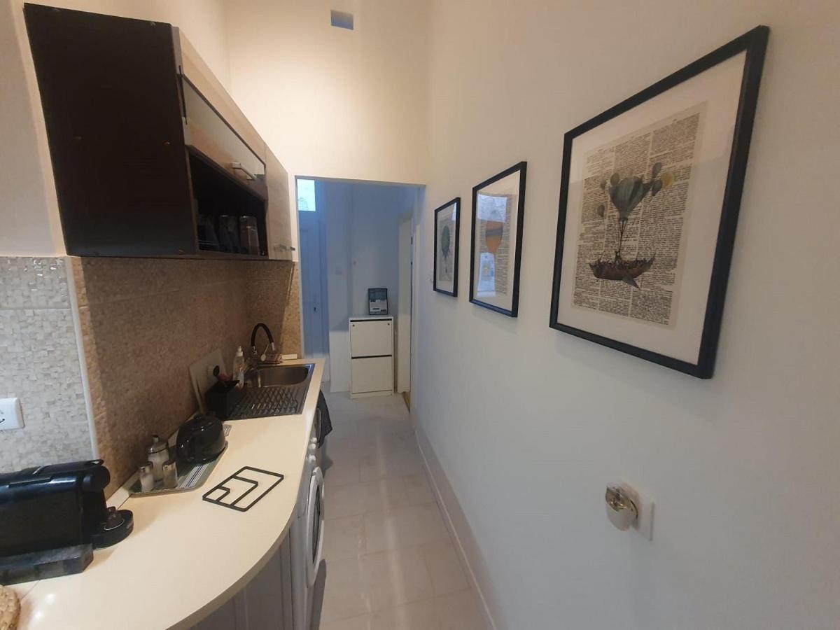 Petofi Apartment With Air Condition Budapest Exteriör bild